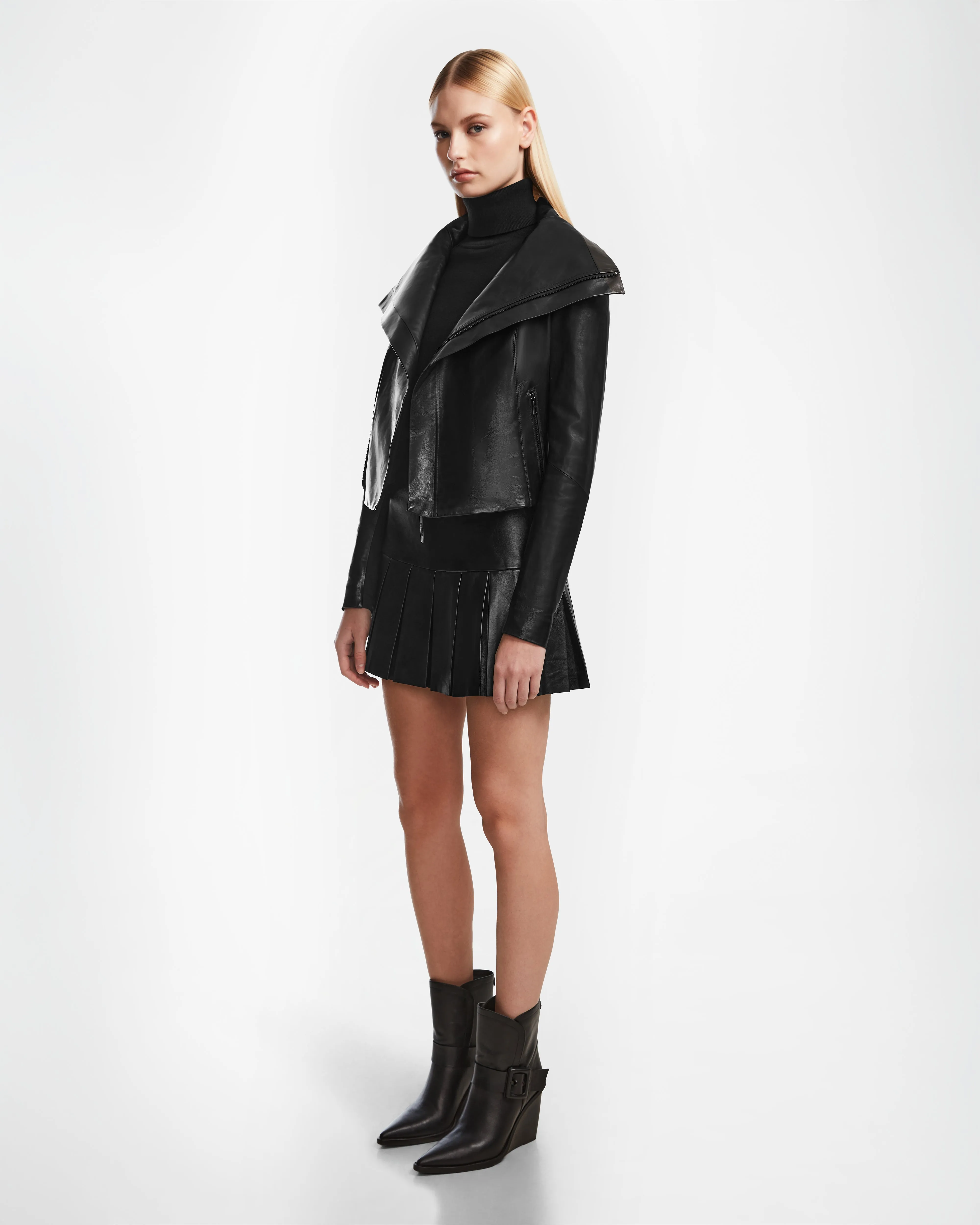 AVRIL - 8124561 Black