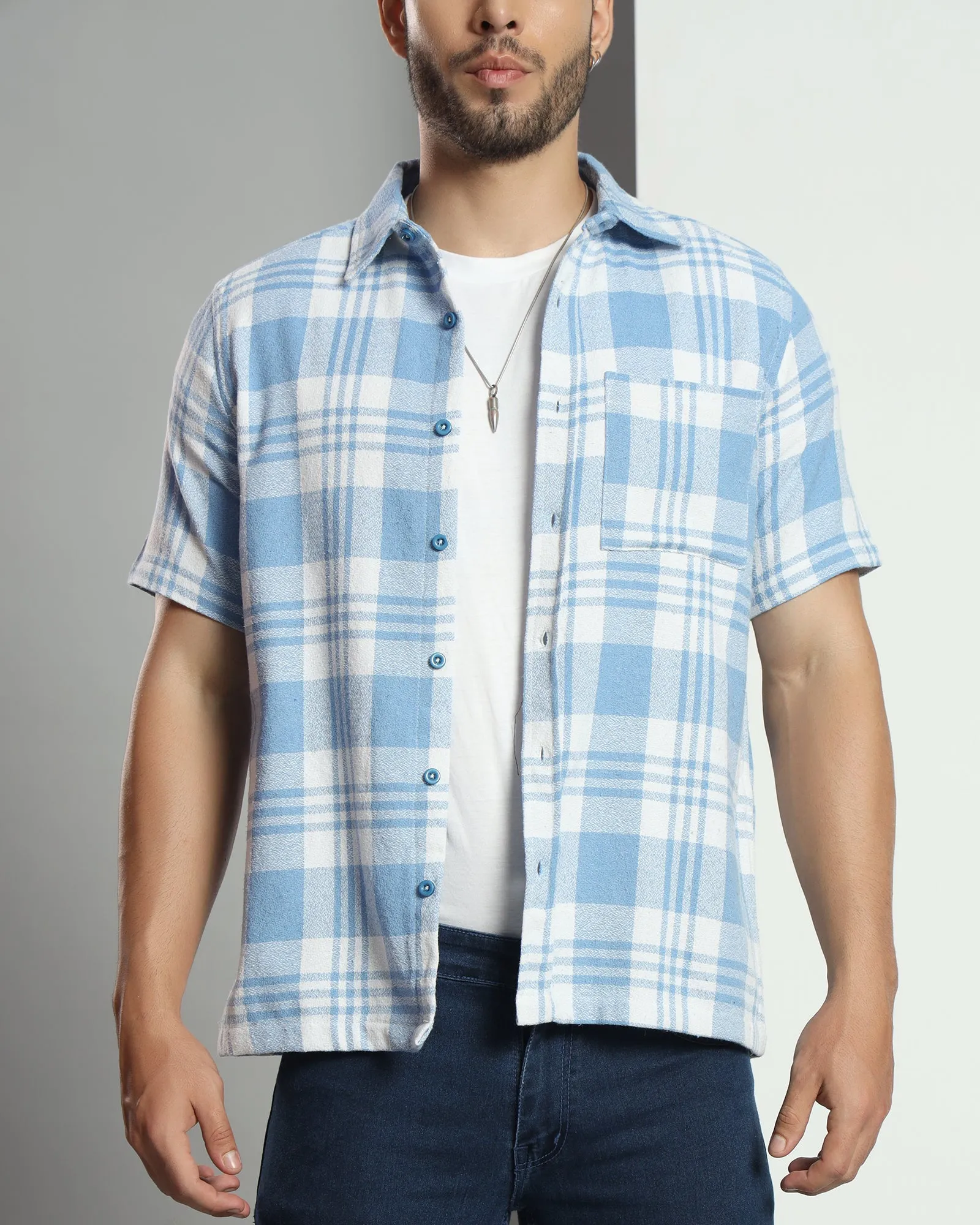 Chimpaaanzee Men Blue & White Regular Fit Shirt