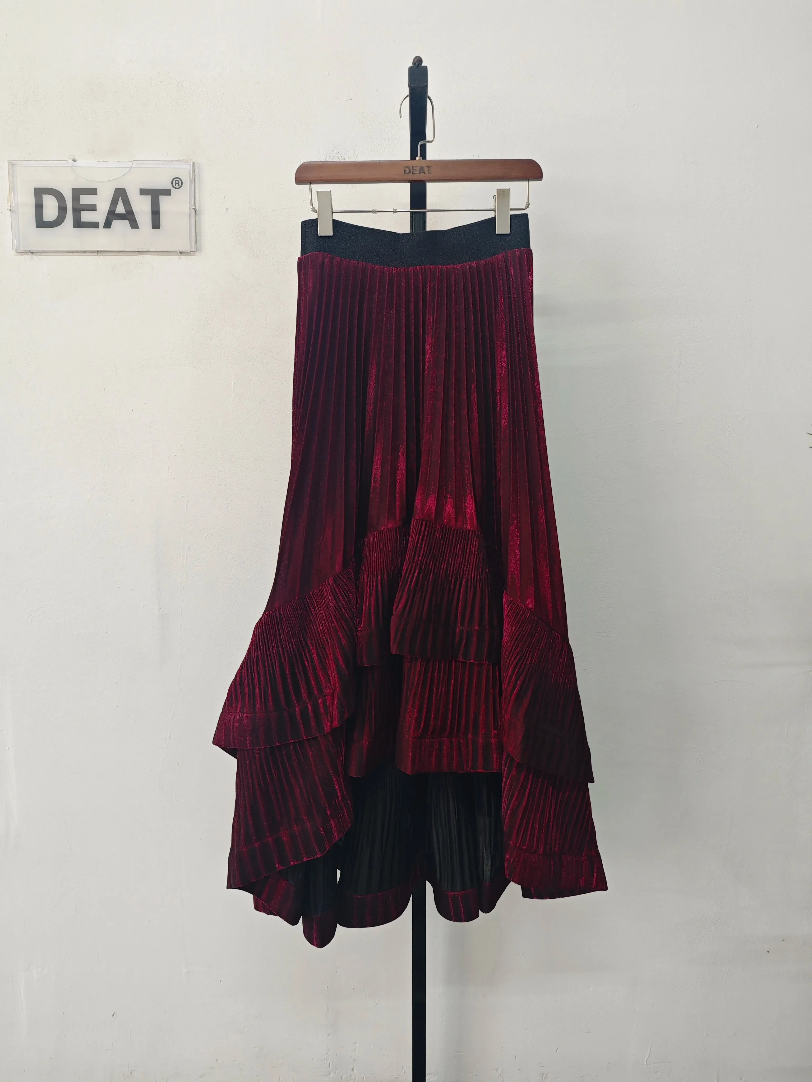 LVSANW DEAT Women's Skirt Elastic High Waist Pleated Irregular Elegant Shiny A-line Female Long Skirts 2025 New Fashion Spring 29L8834